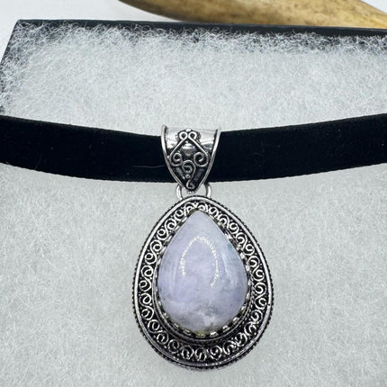 Vintage Silver Bronze Rainbow Moonstone Black Velvet Choker Pendant Necklace