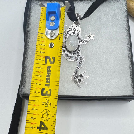 Vintage Silver Bronze Rainbow Moonstone Black Velvet Choker Pendant Necklace