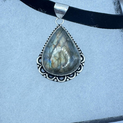 Vintage Silver Bronze Rainbow Moonstone Black Velvet Choker Pendant Necklace