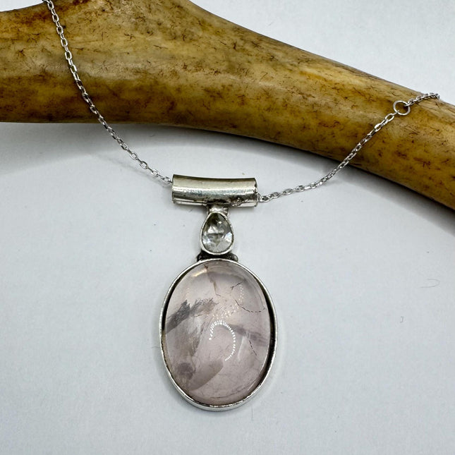 Vintage Pink Rose Quartz Boho Silver Necklace - oval shape