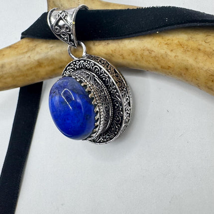 vintage blue Blue Lapis Lazuli Gemstone Crystal