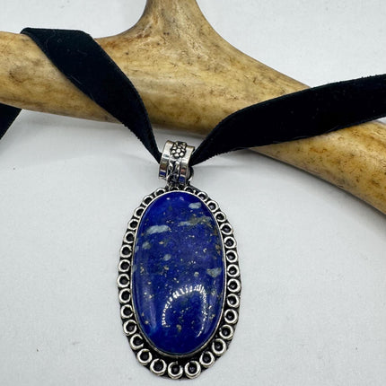 vintage blue Blue Lapis Lazuli Gemstone Crystal