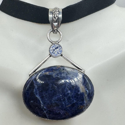 vintage blue Blue Lapis Lazuli Gemstone Crystal
