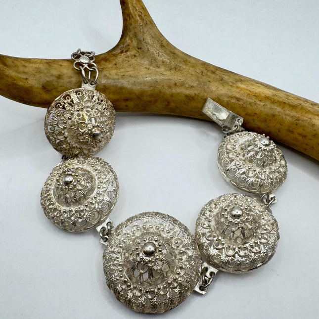 Vintage Flower Bracelet
