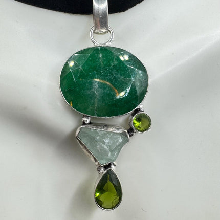 Vintage Green Emerald Boho Silver Choker Necklace - Antique Style Design