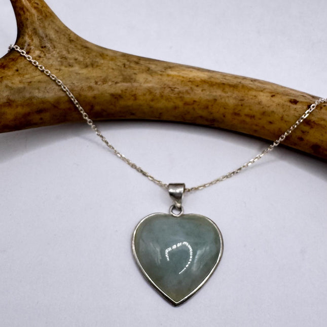 Vintage Green Jade Heart Shaped Choker 925 Sterling Silver Necklace