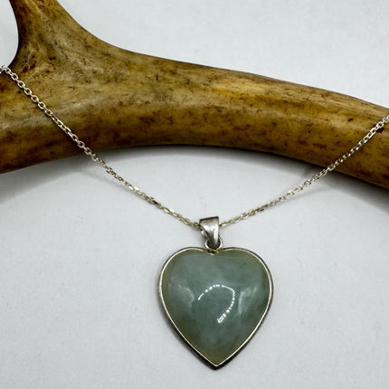 Vintage Green Jade Heart Shaped Choker 925 Sterling Silver Necklace