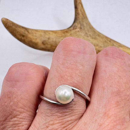 Vintage White Pearl Cocktail Ring Band 925 Sterling Silver