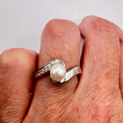 Vintage White Pearl Diamond Cocktail Ring Band 925 Sterling Silver
