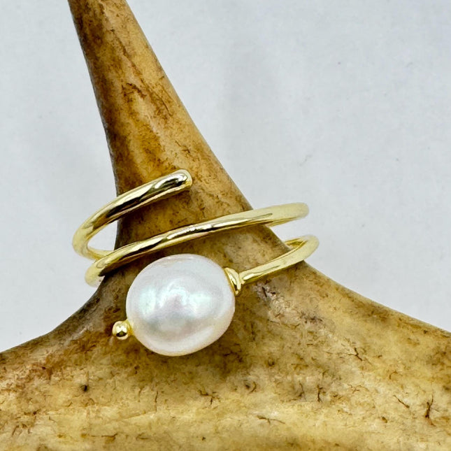 Vintage White Pearl Cocktail Ring Band Gold 925 Sterling Silver Adjustable