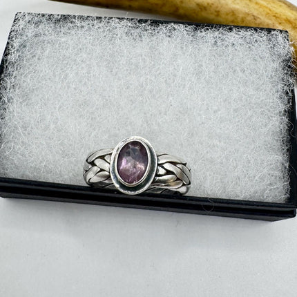 Vintage Purple Amethyst Ring Band 925 Sterling Silver cocktail statement ring
