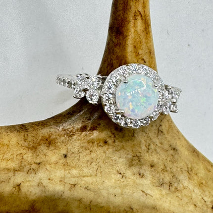 Vintage Tiny Gemstone Ring