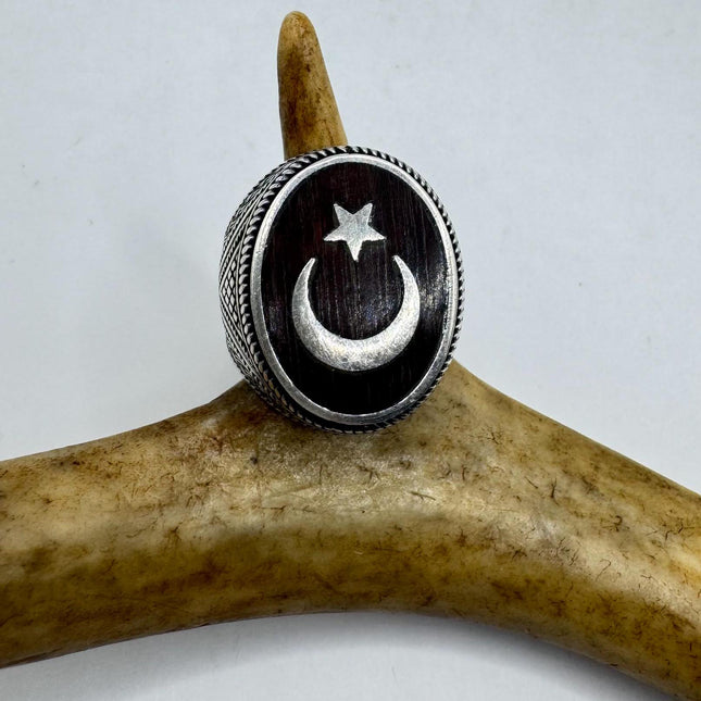 Vintage Black Onyx Mens Ring 925 Sterling Silver Band Deco Antique Cocktail Statement ring