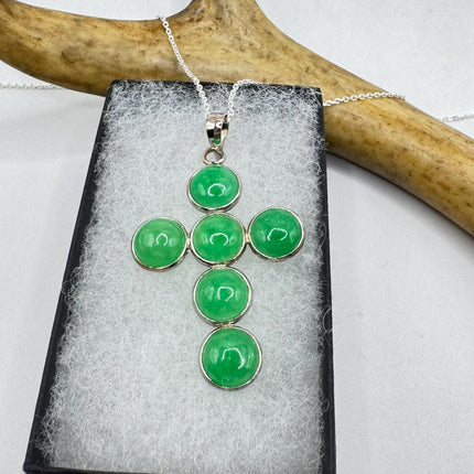 Vintage Green Jade Cross Deco Choker Pendant Necklace - 925 Sterling Silver chain