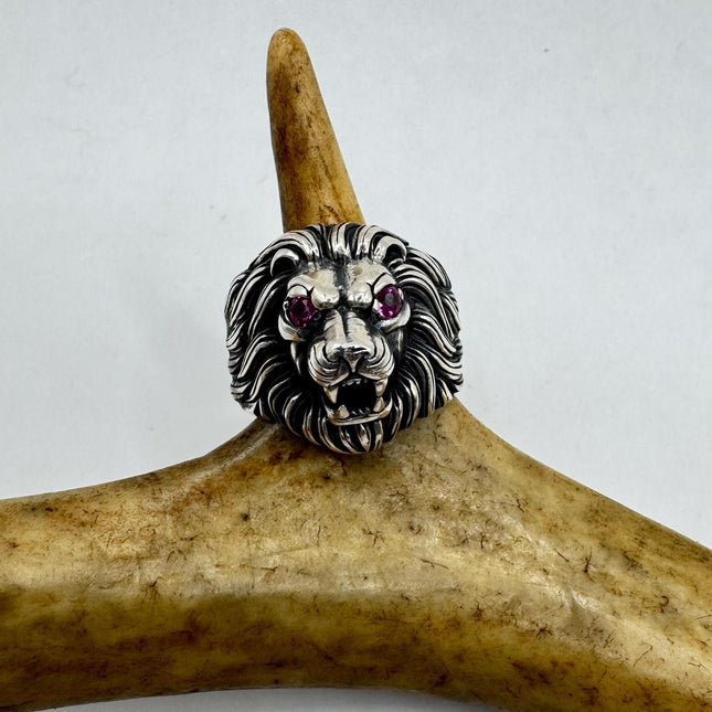 Vintage Silver Lion Ring