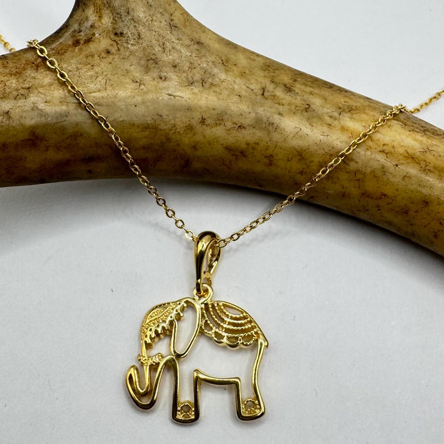 Vintage Gold Pendant Necklace