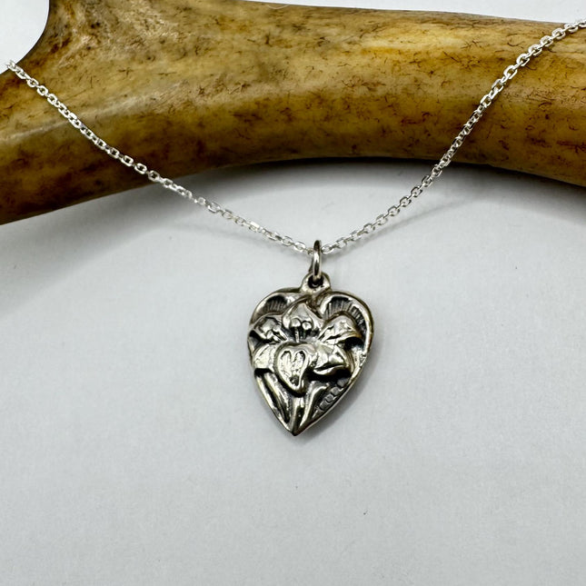 Vintage Tiny Mini Floating Heart Necklace Dainty 925 Sterling Silver Chain, Delicate Design Layered stacking look