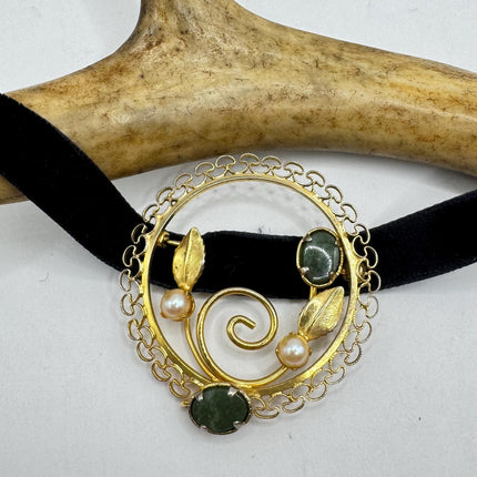 Vintage Green Jade and pearl Brooch Pin - Gold Filled with Velvet Choker - Small Lucky Jade Design