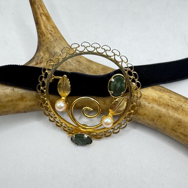 Vintage Green Jade and pearl Brooch Pin - Gold Filled with Velvet Choker - Small Lucky Jade Design