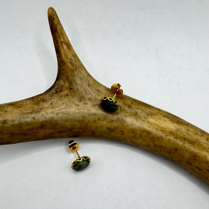 Vintage Green Jade Gold Earrings