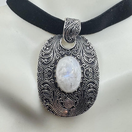 Vintage Silver Bronze Rainbow Moonstone Black Velvet Choker Pendant Necklace
