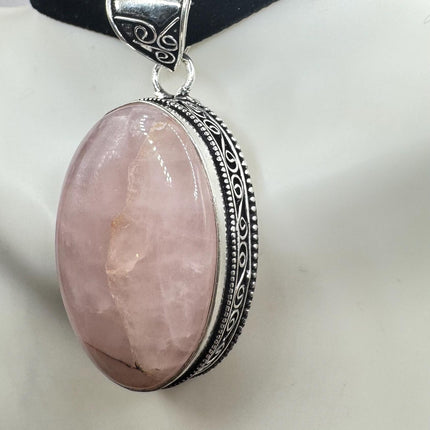 Vintage Pink Rose Quartz Boho Black Velvet Choker Silver Necklace - oval shape