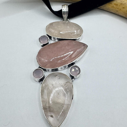 Vintage Pink Rose Quartz Boho Black Velvet Choker Silver Necklace - oval shape