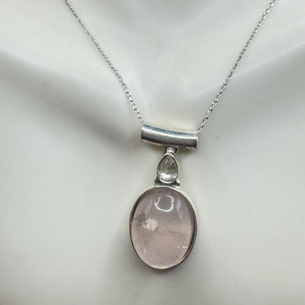 Vintage Pink Rose Quartz Boho Silver Necklace - oval shape