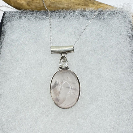 Vintage Pink Rose Quartz Boho Silver Necklace - oval shape