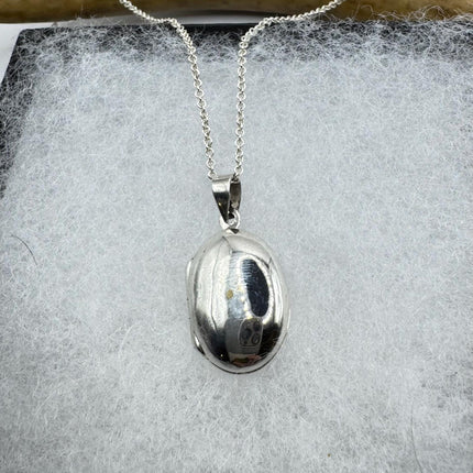 Vintage Silver Photo Locket Necklace
