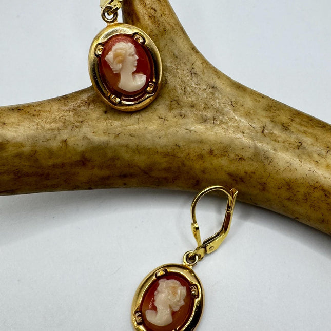 Vintage 12k GF Cameo Leverback Earrings - Delicate Gold Design for Everyday Wear