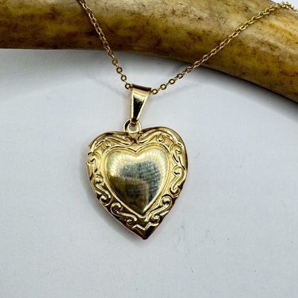 Vintage Tiny Gold Heart Photo Locket Necklace 9K Gold Filled Memory Charm on Delicate Gold Chain - Vintage Style Photo Necklace