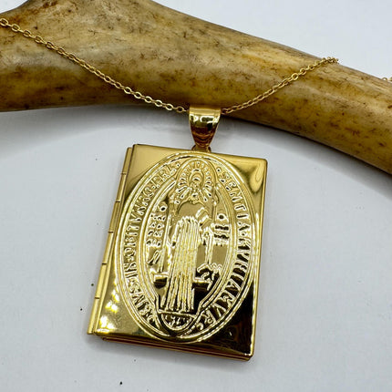Vintage Photo Locket |Etched Book Memory Charm Pendant Stainless Steel