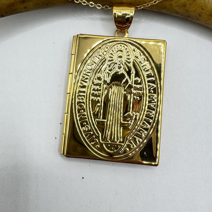 Vintage Photo Locket |Etched Book Memory Charm Pendant Stainless Steel