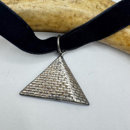Vintage Pyramid 925 Sterling Silver Black Velvet Choker Necklace Elijah Colletion