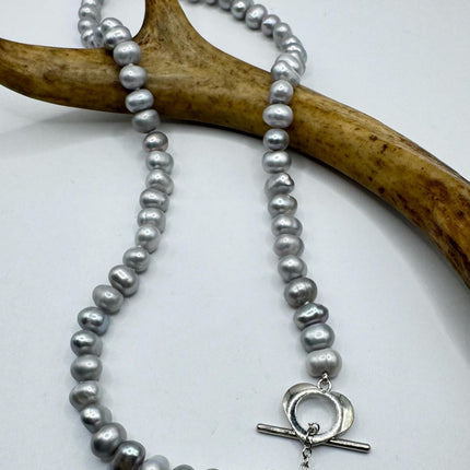 Elegant Gray Pearl Necklace - Sterling Silver Heart Toggle Hand Knotted Vintage 22 inches - Everyday Minimal