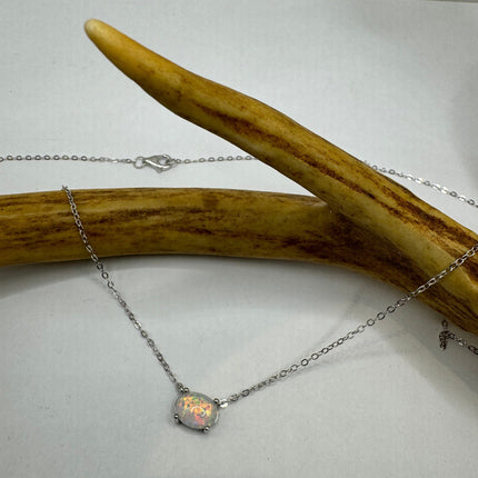 Vintage Silver Necklace | Tiny White Fire Opal Gemstone Crystal Diamond | 925 Sterling Silver Minimalist Charm Pendant Chain Necklace