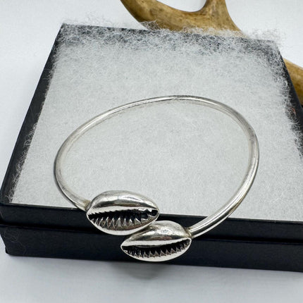 Vintage silver Bangle Cuff Bracelet