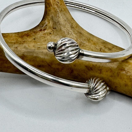 Vintage silver Bangle Cuff Bracelet