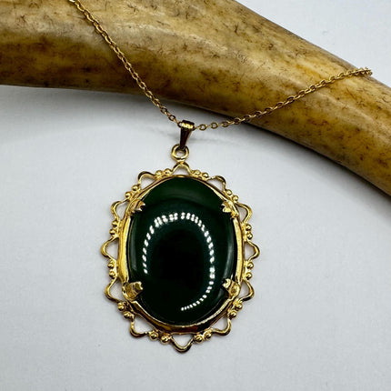 Vintage Jade Gold Filled Necklace - Lucky Every day Greenn Jade
