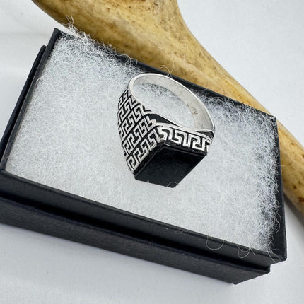 Vintage Black Onyx Mens Ring 925 Sterling Silver Band Deco Antique Cocktail Statement ring