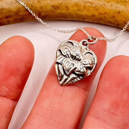 Vintage Tiny Mini Floating Heart Necklace Dainty 925 Sterling Silver Chain, Delicate Design Layered stacking look
