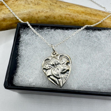 Vintage Tiny Mini Floating Heart Necklace Dainty 925 Sterling Silver Chain, Delicate Design Layered stacking look