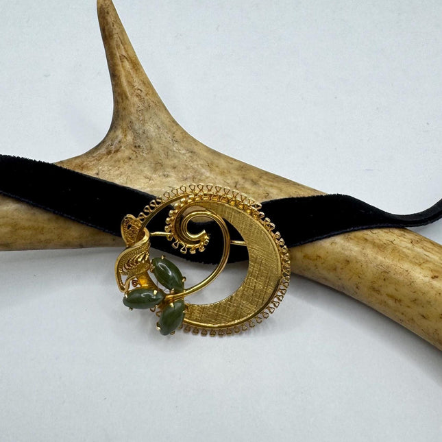 Vintage Green Jade Brooch Pin - Gold Filled with Velvet Choker - Small Lucky Jade Design