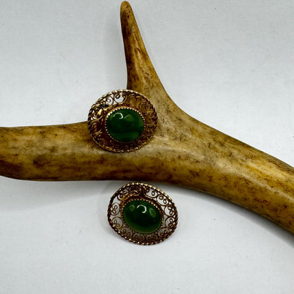 Vintage Green nephrite jade Gold Screw Back Clip-On Earrings 12k GF Delicate Gold Clip On Earrings