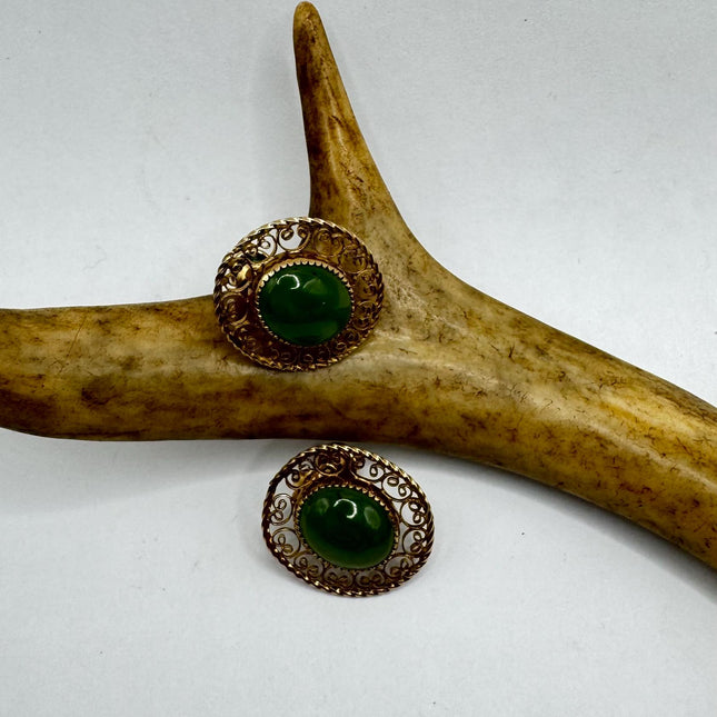 Vintage Green nephrite jade Gold Screw Back Clip-On Earrings 12k GF Delicate Gold Clip On Earrings