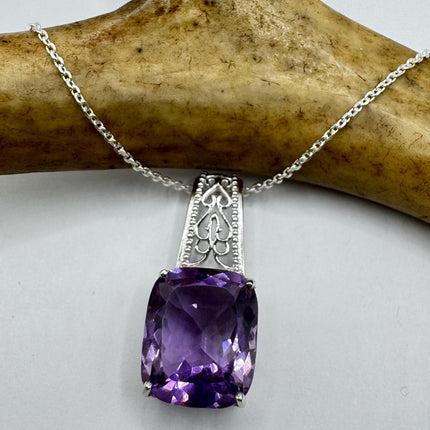 Vintage Necklace