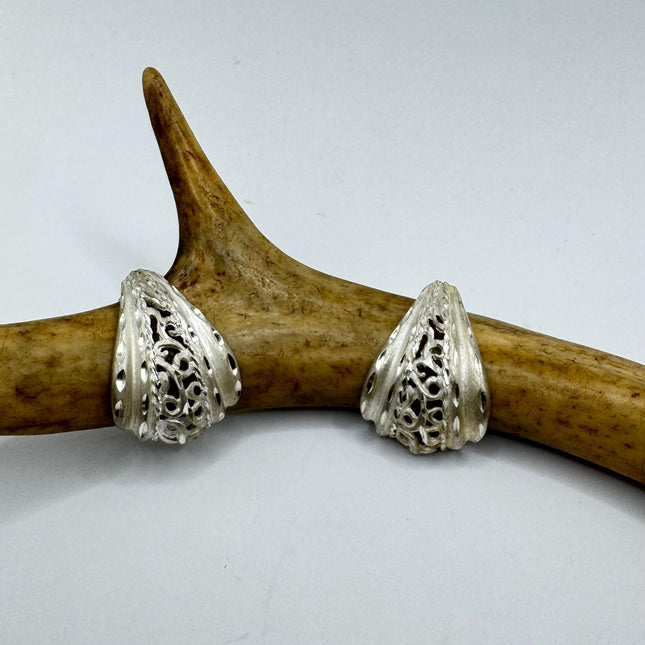 Vintage Flower Earrings