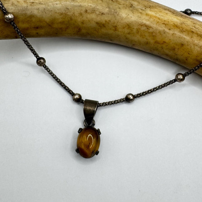 Vintage Silver Tigers Eye Necklace