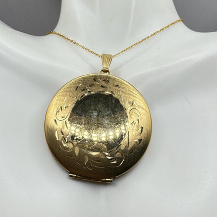 Vintage 9k gold filled photo Locket Necklace
